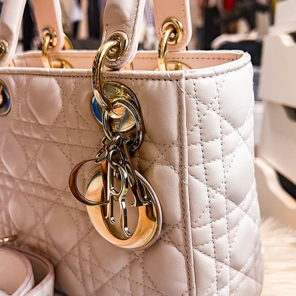 SOLD 💯 Authentic Lambskin Cannage Lady Dior Small Light Pink - Picture 3 of 10